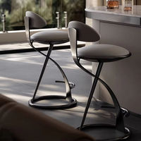 Chaise de bar en cuir et acier inoxydable moderne de luxe - Design durable, léger et écologique pour la salle à manger et le salon