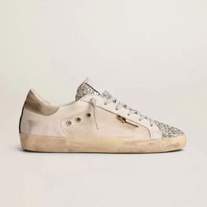 Zapatillas Deportivas Clásicas de Mujer, Diseño Vintage Superstar, de Piel Genuina y Malla, con Estrella Dorada Brillante, Color Blanco, Estilo Deportivo, para Primavera - Product Image 4