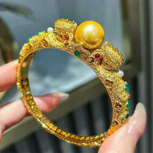 กำไลข้อมือไข่มุกสีทองวินเทจใหม่สไตล์นางสนมของจีนเครื่องประดับไร้ที่ติ - Product Image 3