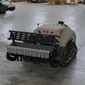 En stock, livraison rapide : Robot chenillé motorisé de 800 mm, tondeuse à fléaux télécommandée avec fonction de creusement de fossés - Product Image 1
