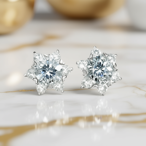 Orecchini in Oro Bianco con Diamanti Taglio Brillante Rotondo Colore D Naturali Certificati GIA Gioielli Classici da Donna per Matrimonio - Product Image 2