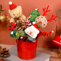 Panier-cadeau de Noël du Père Noël, décoration de table de fête, arrangement festif fait main, boîte-cadeau de Noël