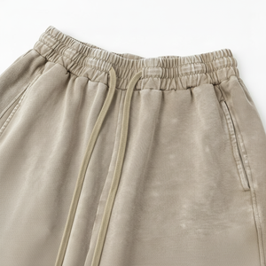 กางเกงขาสั้นแนวสตรีทของผู้ชายผ้าฝ้ายน้ำหนักมากแบบวินเทจกำหนดโลโก้ได้เองใส่ได้ทั้งชายและหญิง - Product Image 1