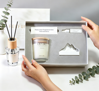 Coffret Cadeau Bougie Parfumée de Thanksgiving Parfum Montagne, Diffuseur Solide et Ensemble d'Huiles Essentielles Premium Longue Durée