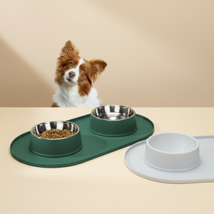 Bol double pour chien en silicone de qualité alimentaire avec 2 inserts amovibles en acier inoxydable, base antidérapante, nettoyage facile - Product Image 1