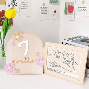 Tarjetas de madera para marcar los <span class=keywords><strong>meses</strong></span> del bebé de 1 a <span class=keywords><strong>12</strong></span> <span class=keywords><strong>meses</strong></span>, accesorios para fotos de recién nacidos, tarjetas de anuncio de nacimiento para baby shower, registro de crecimiento - Product Image 6