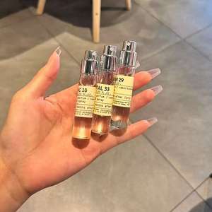 น้ำหอมขนาดเล็ก 5 มล. 7 มล. 10 มล. 15 มล. ขายส่ง น้ำหอมแบ<span class=keywords><strong>รน</strong></span>ด์ฝรั่งเศสแท้ ชุดน้ำหอมหรูหรา น้ำหอมขนาดเล็กและน้ำหอมต่างๆ - Product Image 1