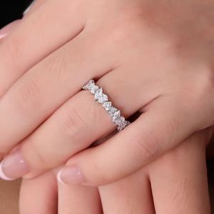 Bague de mariage en or massif 18 carats avec diamant de laboratoire, forme fantaisie, design unique, diamant de laboratoire HPHT cultivé en laboratoire - Product Image 1