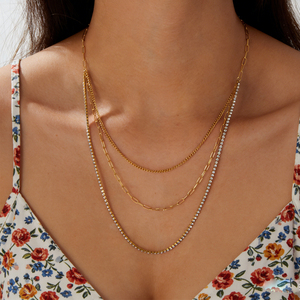 Conjunto de collares apilables de acero inoxidable con diseño de clip, delicadas cadenas de varias capas, joyería dorada para mujer. - Product Image 2