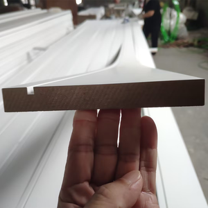 عينة مطلية بقوالب Mdf من خشب الصنوبر الأبيض ، قوالب ديكور داخلي حديثة ، قولبة قاعدية مقاومة للماء - Product Image 5