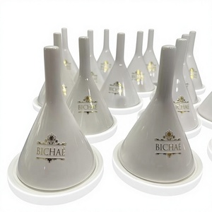 <span class=keywords><strong>Diffuseur</strong></span> de parfum en céramique blanc et noir, testeur d'huiles essentielles avec support de plaque – Meilleures ventes - Product Image 1