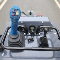 Chargeuse sur chenilles V1000 certifiée CE avec moteur Kubota, livraison rapide, mini-chargeuse compacte, 2 pompes, moteur haute efficacité, accessoires