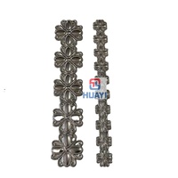 Portails en fer forgé, clôtures, rampes d'escalier, auvents et accents décoratifs ornés de motifs floraux estampés, écologiques, thermolaqués, personnalisés, naturels