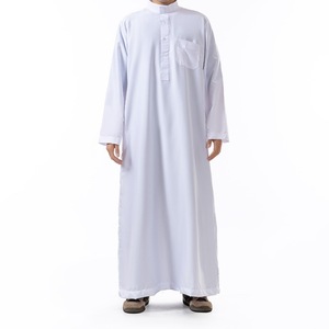Thobe Tradizionale da Uomo, Abbigliamento Islamico, Veste Araba Jubba con Colletto Alto, Maniche Lunghe, Tessuto Setoso, Vendita all'Ingrosso - Product Image 1