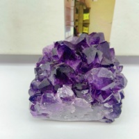 Vente en gros de pierre d'améthyste en cristal naturel pierre de guérison en grappe d'améthyste violet foncé de haute qualité pour la décoration de la maison