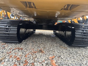 รถขุดตีนตะขาบ 329D มือสองคุณภาพสูง 98% ใหม่ ขนาด 29 ตัน พร้อมเครื่องยนต์ เกียร์ ปั๊ม PLC มาตรฐาน EPA และ CE - Product Image 5