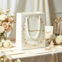 Sac cadeau en papier kraft imprimé sur mesure avec poignée torsadée, logo OEM ODM pour emballage de boutique, mariage, fêtes