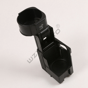 ที่วางแก้วน้ำสีดำสำหรับคอนโซลกลาง รุ่น WZXD 2116800014 สำหรับรถยนต์เมอร์เซเดส-เบนซ์ คลาส E W211 E320 E350 - Product Image 1