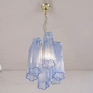 Lustre LED moderne en verre bleu artistique, luminaire suspendu vintage en cristal de designer pour salle à manger et cuisine - Product Image 4