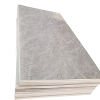 Panneaux muraux en marbre contemporains modernes ignifuges insonorisés anti-UV - Feuilles de PVC haute brillance anti-rayures imperméables personnalisées pour appartement