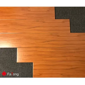 Foshan FaTongレッドハウスフロアタイル150X900マット磁器木目セラミックタイルホワイトとゴールドTwyfordセラミックタイル