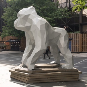 Grande sculpture d'animal en fibre de verre blanche, statue géométrique en résine de <span class=keywords><strong>King</strong></span> <span class=keywords><strong>Kong</strong></span> - Product Image 3
