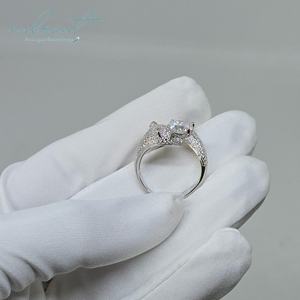 Argento 925 originale 2 carati eccellente taglio passare diamante prova D colore Moissanite testa di leopardo anello misura libera per le taglie da 6 a 9 - Product Image 2