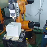 Robot de Grabado CNC de 6 Ejes Kuka, Brazo Robótico de Fresado, Tallado 3D para Piedra/Madera/Espuma con Cambiador Automático de Herramientas