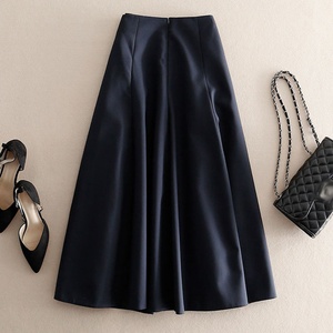 กระโปรงทรงเอวสูงสีพื้นผ้าดักครอนระบายอากาศได้ดี แต่งระบายชายกระโปรง ความยาวระดับเข่า สไตล์วินเทจสำหรับผู้หญิงและเด็กผู้หญิง - Product Image 2