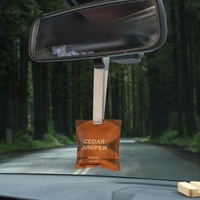 Bonne odeur pendentif garde-robe parfum Durable désodorisation exquis boîte-cadeau voiture parfum sac petit cadeau en gros