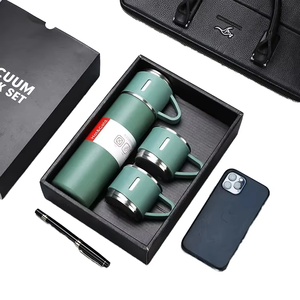Soldes Exceptionnelles : Coffret Cadeau en Gros – Bouteille Isotherme Portable Multifonction en Acier Inoxydable 500ml, Sans BPA, Anti-Fuite - Product Image 1