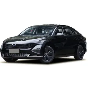 2024 coche híbrido barato chino 5 puertas 5 asientos bajo costo PHEV nuevo vehículo de energía baja tarifa Wuling Starlight Elektro Mobil Avto
