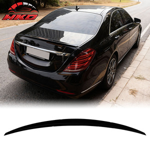 สปอยเลอร์หลังทรง AMG สีดำเงา สำหรับรถ Mercedes-Benz W222 S-Class Sedan ปี 2014-2020 - Product Image 1
