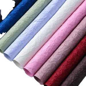 Papier de pierre biodégradable de haute qualité, fait à la main, <span class=keywords><strong>enduit</strong></span> de PE, pour l'emballage floral, vente en gros, emballage de fleurs, impression en relief - Product Image 1