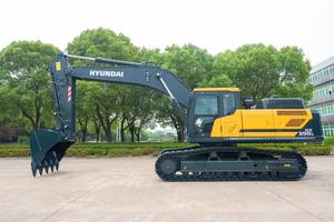 Excavatrice Hyundai HX350L 35 tonnes avec godet de 1,75 m³ d'occasion, équipement lourd, faible nombre d'heures de travail, garantie 1 an - Product Image 4