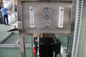 معدات معالجة المياه في مصانع صغيرة، ماكينة إعداد المياه المعدنية بفلتر Ro وآلة إعداد المياه من بئر المياه الأرضية، ماكينة التناضح العكسي - Product Image 3