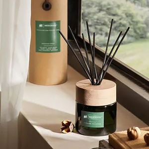 Mescente Big Custom Jarrón <span class=keywords><strong>de</strong></span> madera <span class=keywords><strong>de</strong></span> bambú Difusor <span class=keywords><strong>de</strong></span> caña <span class=keywords><strong>de</strong></span> aceite esencial <span class=keywords><strong>con</strong></span> varillas <span class=keywords><strong>de</strong></span> caña - Product Image 2