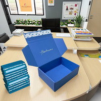 Boîtes d'emballage pour vêtements biodégradables écologiques haut de gamme personnalisées pour chaussettes, boîtes en papier avec pelliculage mat et logo