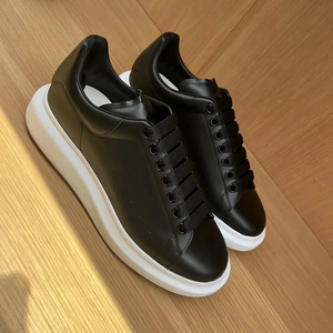 Mocassins de luxe pour hommes de haute qualité, chaussures décontractées blanches à semelle épaisse, en cuir microfibre avec amorti et lacets intégraux - Product Image 5