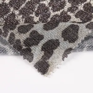 Tela jacquard con estampado de leopardo brillante, tejido con chaqueta