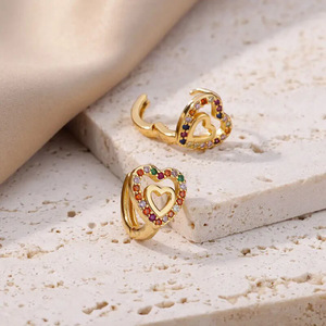 Orecchini a Cerchio a Doppio Strato a Forma di Cuore per Donne, Design Traforato, Gioielli Unici per Uso Quotidiano - Product Image 6