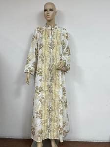 Robe longue <span class=keywords><strong>l</strong></span>égère en polyester brodée, style marguerite, pour femmes musulmanes, idéale pour le Ramadan et <span class=keywords><strong>l</strong></span>'Aïd, collection 2026 (vente en gros) - Product Image 6