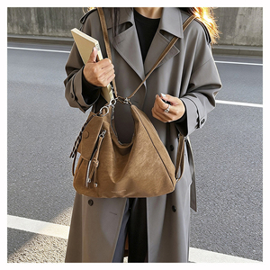Bolso de Mujer Retro de Diseño Exclusivo, Novedad 2026, Elegante y Versátil, de Gran Capacidad, para Usar como Mochila, Bolso de Hombro o Bandolera - Product Image 6