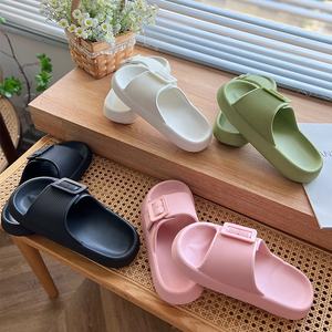 2025 mode maison rabat semelle épaisse tongs bord de mer plage semelle souple EVA pantoufles pour hommes et femmes - Product Image 5