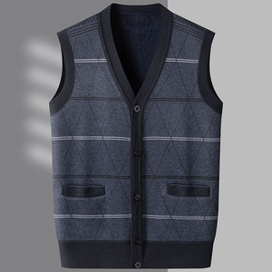 เสื้อกั๊กคาร์ดิแกนถักนิตติ้งสำหรับผู้ชาย น้ำหนักเบา อุ่นสบาย สวมใส่สบาย ทรงเข้ารูป ติดกระดุม แบบไม่มีแขน เสื้อสเวตเตอร์ถักนิตติ้งสำหรับผู้ชาย - Product Image 3