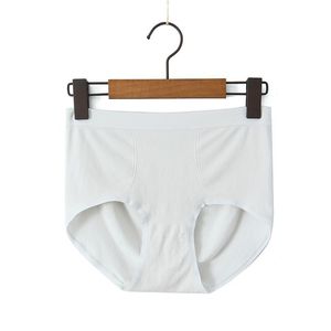 Happy Plus Sous-vêtements en coton tricoté taille moyenne pour femmes, grande taille, sans couture, doux et confortables pour un usage quotidien - Product Image 2