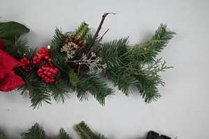 Guirnalda de Agujas de Pino de PVC de 6 pies a Bajo Precio, Decoraciones Navideñas, Flores, Guirnalda Artificial de Navidad - Product Image 4