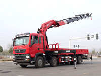 Grue à flèche articulée de 16 tonnes montée sur camion 8x4, grue à bras pliable pour les projets de construction et de logistique en Afrique