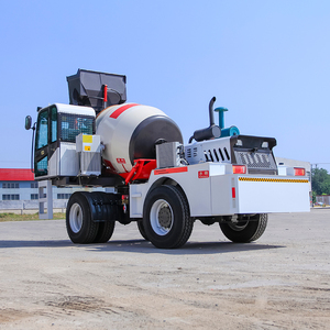 Mini bétonnière portative à chargement automatique 1.5m ³ voiture bétonnière 4x4 pour les emplacements d'accès éloignés et difficiles - Product Image 3