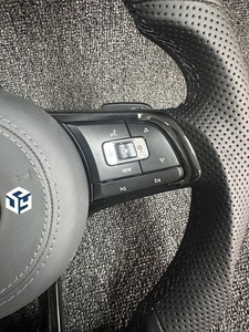 Volant sport personnalisé pour <span class=keywords><strong>Volkswagen</strong></span> <span class=keywords><strong>Golf</strong></span> 7 VW Polo <span class=keywords><strong>Golf</strong></span> R 6 7 8 MK6 MK7 B7 B8 Accessoires - Product Image 2